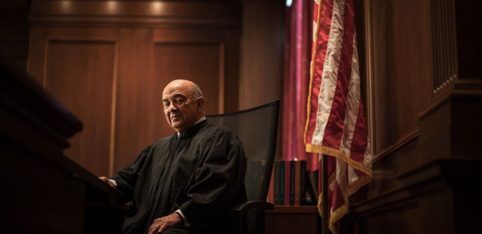 Άλβιν Χέλερστιν: Ποιος είναι ο 92χρονος δικαστής που θα απαγγείλει τις κατηγορίες στον Μαδούρο