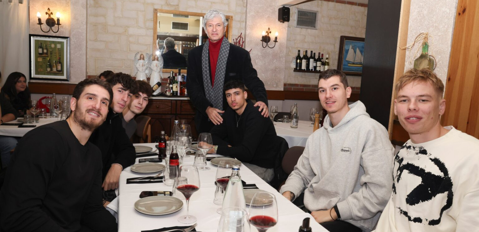 Μπάσκετ: Στιγμές χαλάρωσης για τον Άρη με το Χριστουγεννιάτικο γεύμα της ΚΑΕ