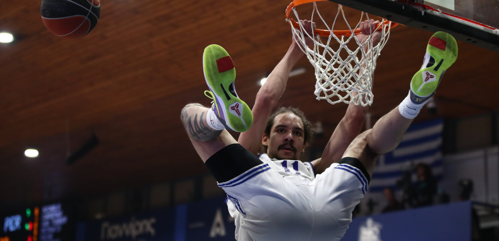 Μπάσκετ: Ο Ηρακλής «έπνιξε» το Περιστέρι στο «φλεγόμενο» Ιβανώφειο (βίντεο)