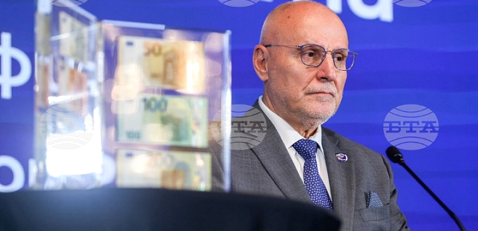 ΒΤΑ: Το ευρώ ως σύμβολο ένταξης και όχι απλώς νόμισμα