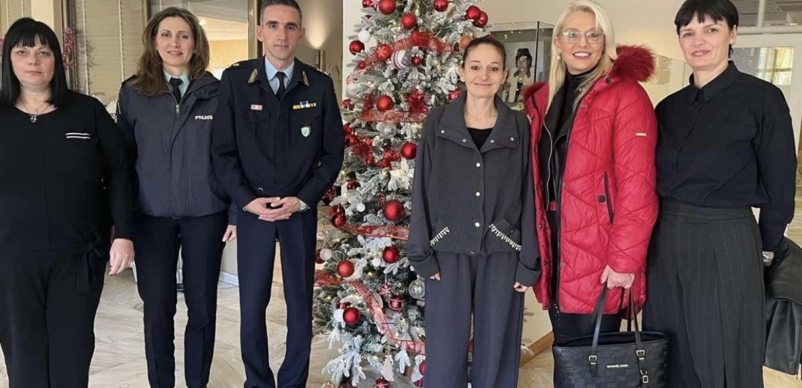 Πυλαία: Η αστυνομία δεν είναι μόνο σε περιπολίες - Δείχνει το κοινωνικό της πρόσωπο με προσφορά και αλληλεγγύη