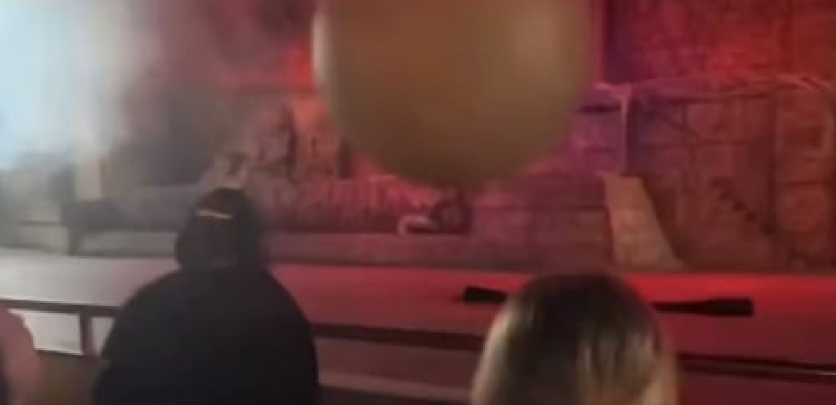 ΗΠΑ: Εργαζόμενος της Disney τραυματίστηκε από έναν ψεύτικο βράχο βάρους 180 κιλών (βίντεο)