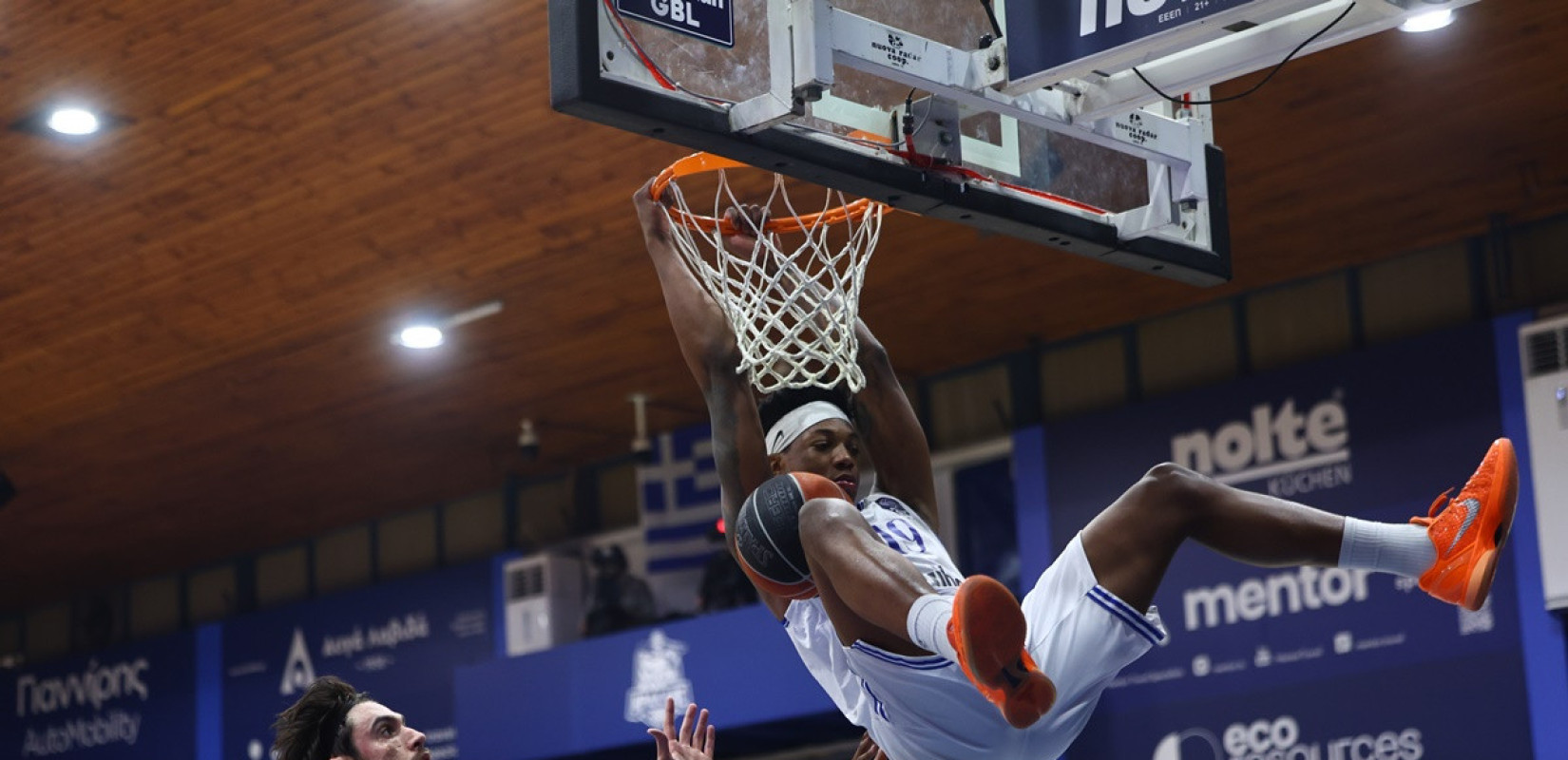 Μπάσκετ: Νίκη σε ρυθμό προπόνησης για τον Ηρακλή (βίντεο)