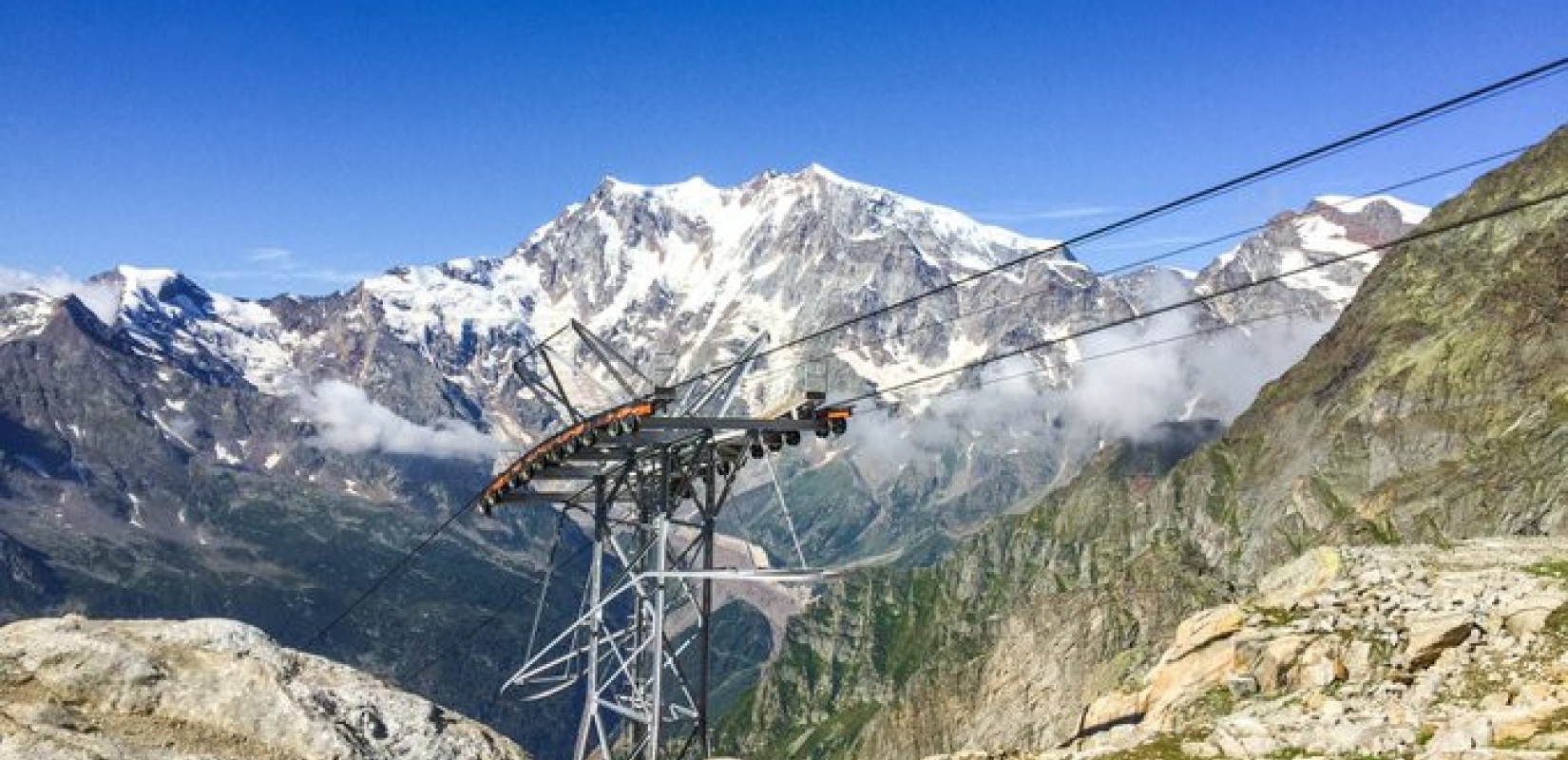 Ιταλία: Τέσσερις άνθρωποι τραυματίστηκαν από βλάβη σε τελεφερίκ στις Άλπεις - Εκατό περίπου αποκλείστηκαν (βίντεο)