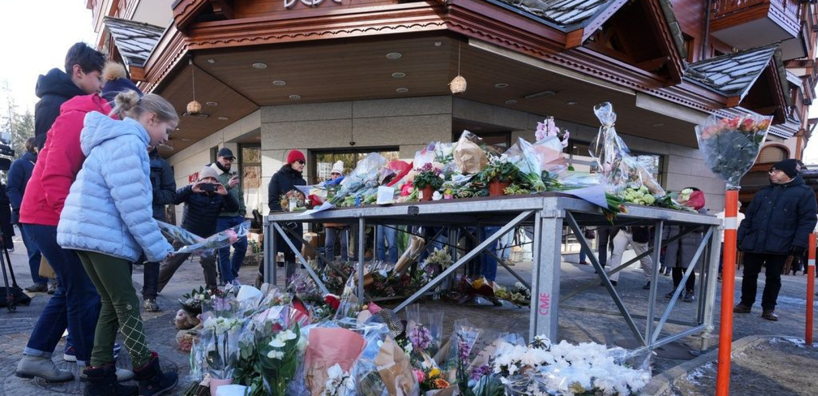 Ιδιοκτήτης μπαρ στο Κραν Μοντανά: «Μας είχαν ελέγξει τρεις φορές μέσα σε δέκα χρόνια»