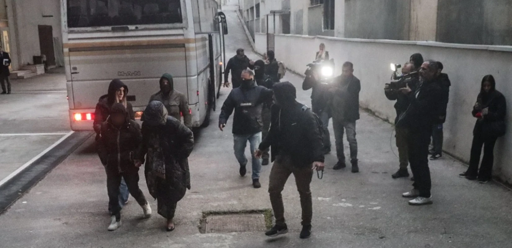 Σκάνδαλο ΟΠΕΚΕΠΕ: Στη φυλακή Χιλετζάκης και Λαμπράκης - Τι υποστήριξαν στις απολογίες τους