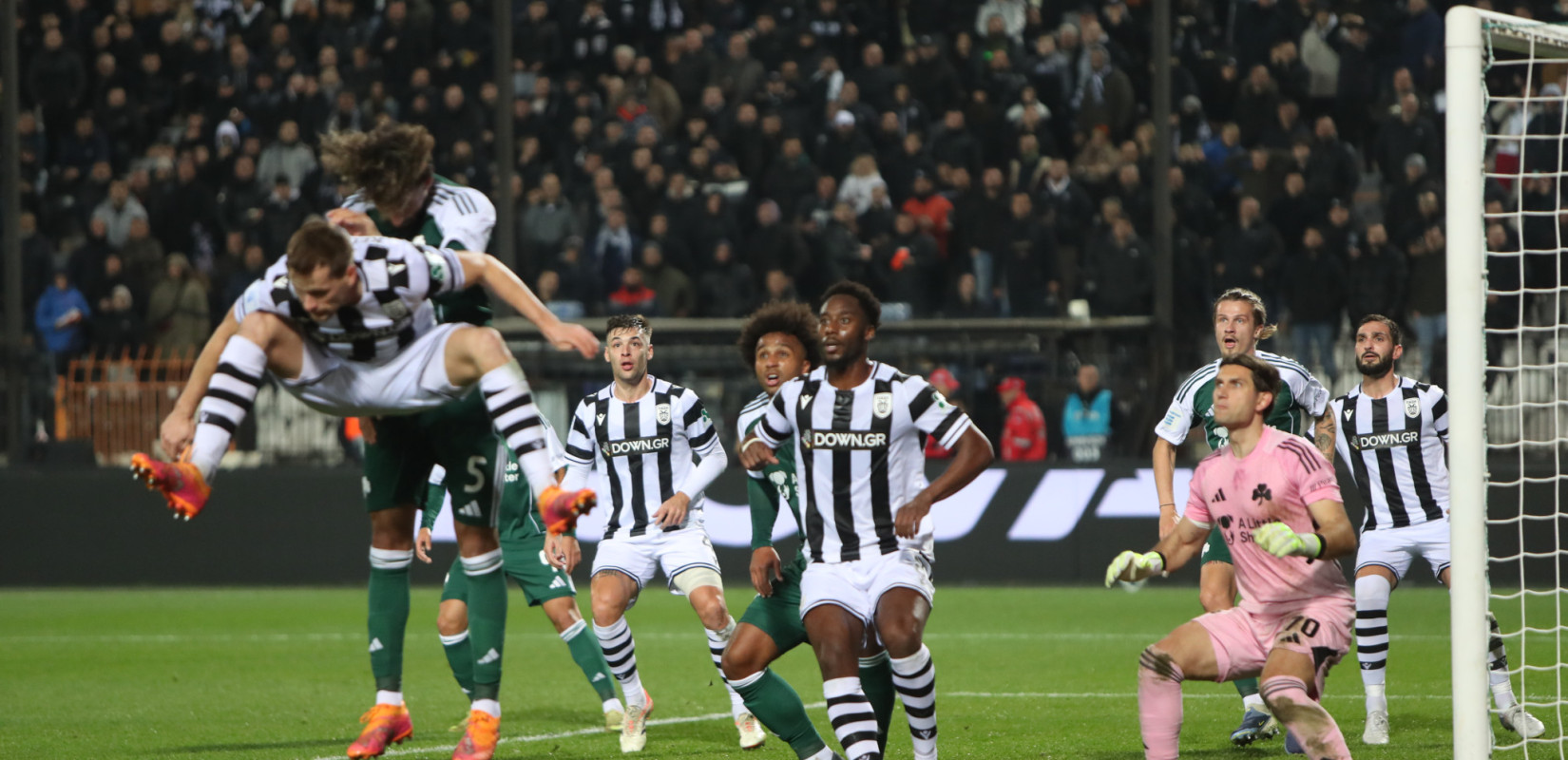 Super League: Η μάχη για τον τίτλο ξεκινά χωρίς καθαρό φαβορί