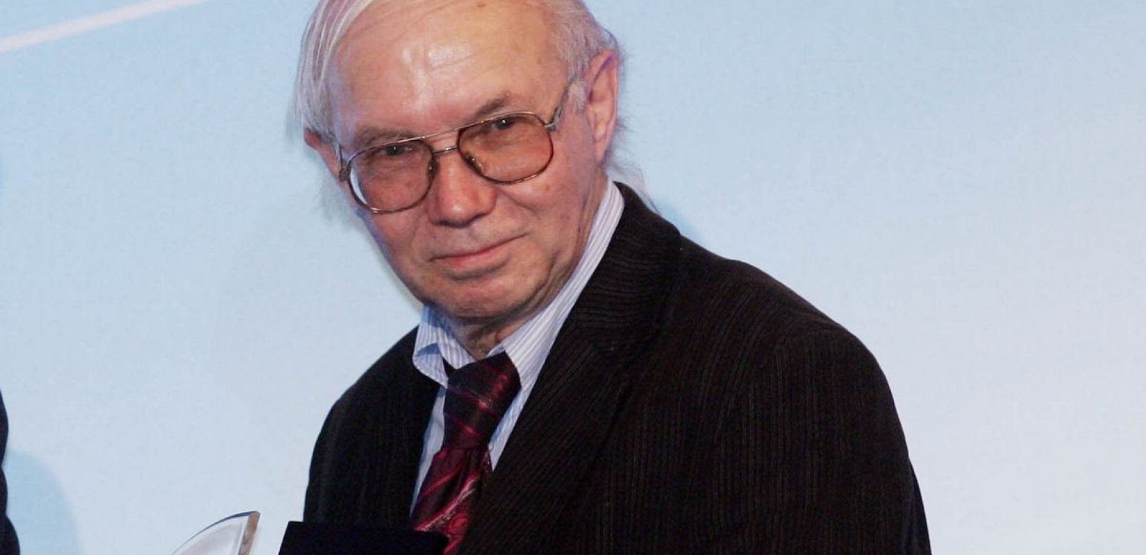 Το ελληνικό ποδόσφαιρο πενθεί για τον θάνατο του Σταύρου Πετρακόπουλου