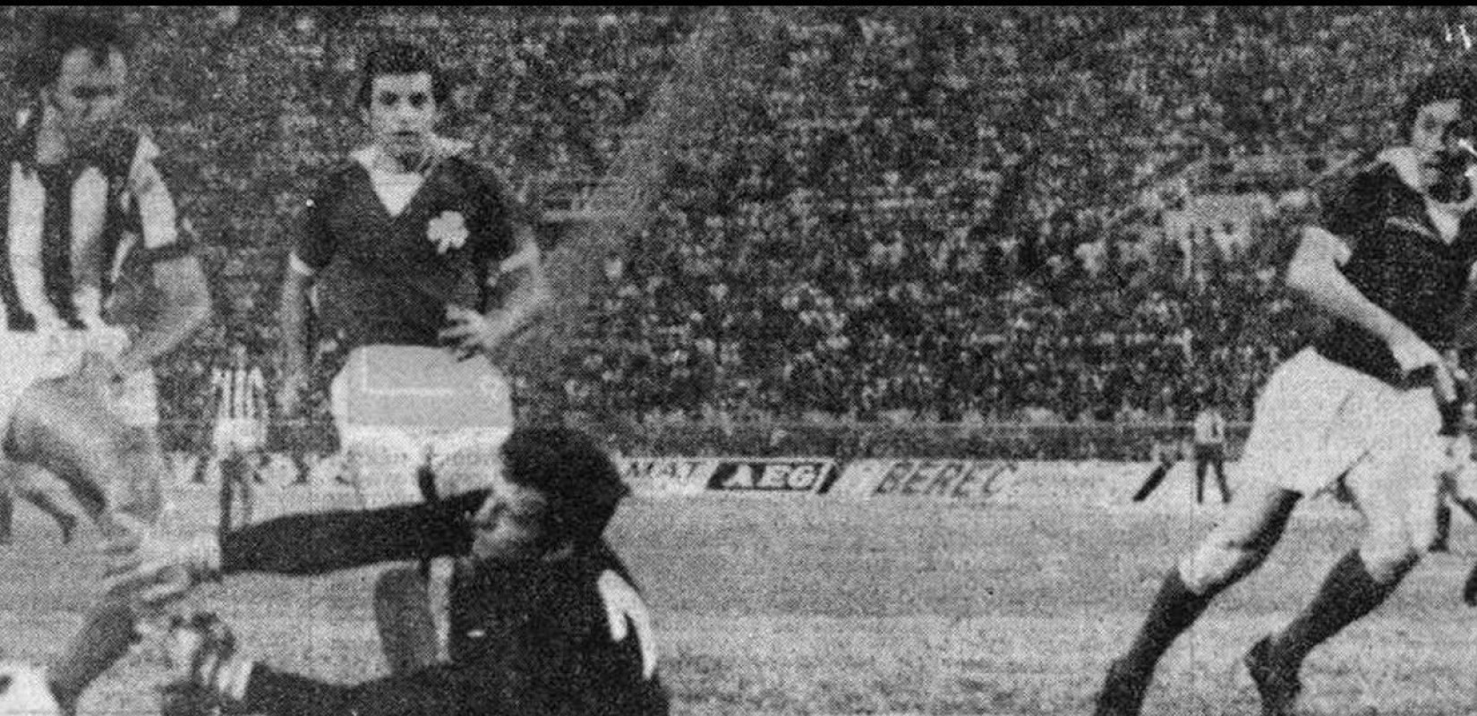 ΠΟΚ: Η λυκοφιλία των ισχυρών και ο προπομπός της «παράγκας»