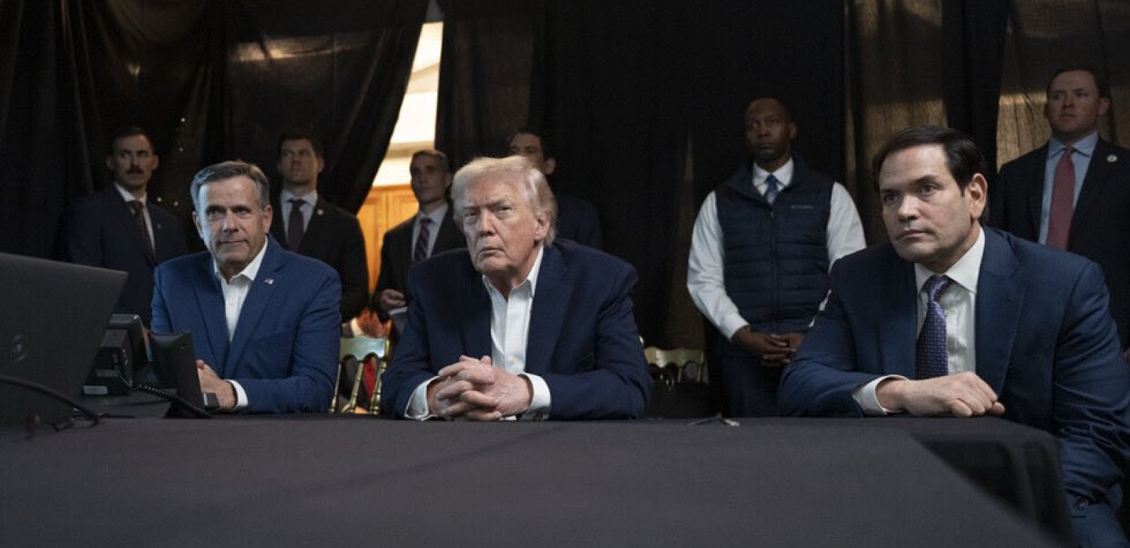 Ο Τραμπ αναστέλλει τις επιθέσεις σε ενεργειακές υποδομές του Ιράν για 10 ημέρες