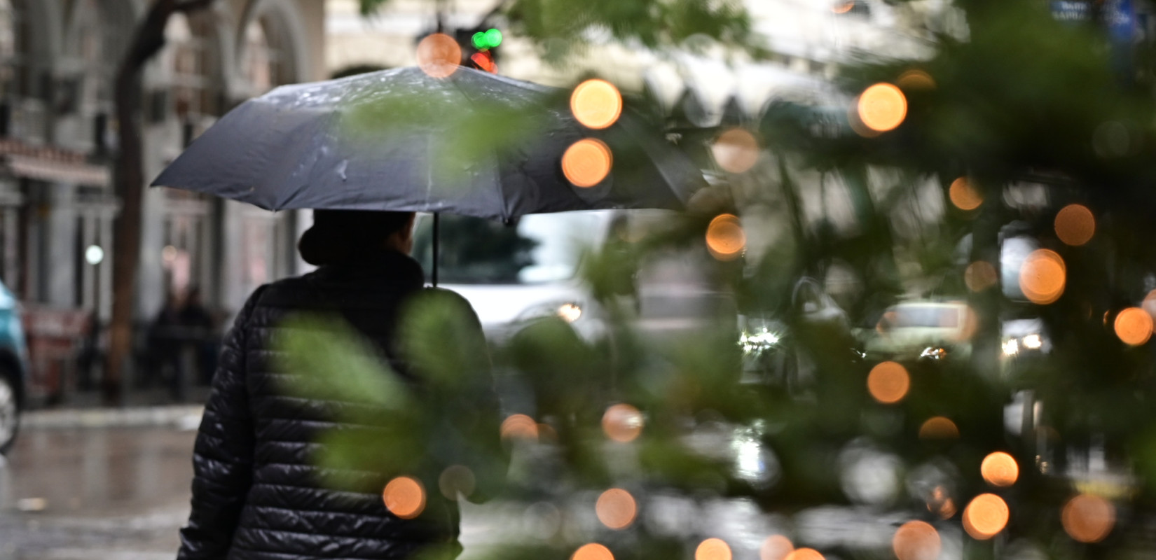 Καιρός: Χριστούγεννα με ισχυρές βροχές και καταιγίδες - Tι να προσέξουν οι εκδρομείς