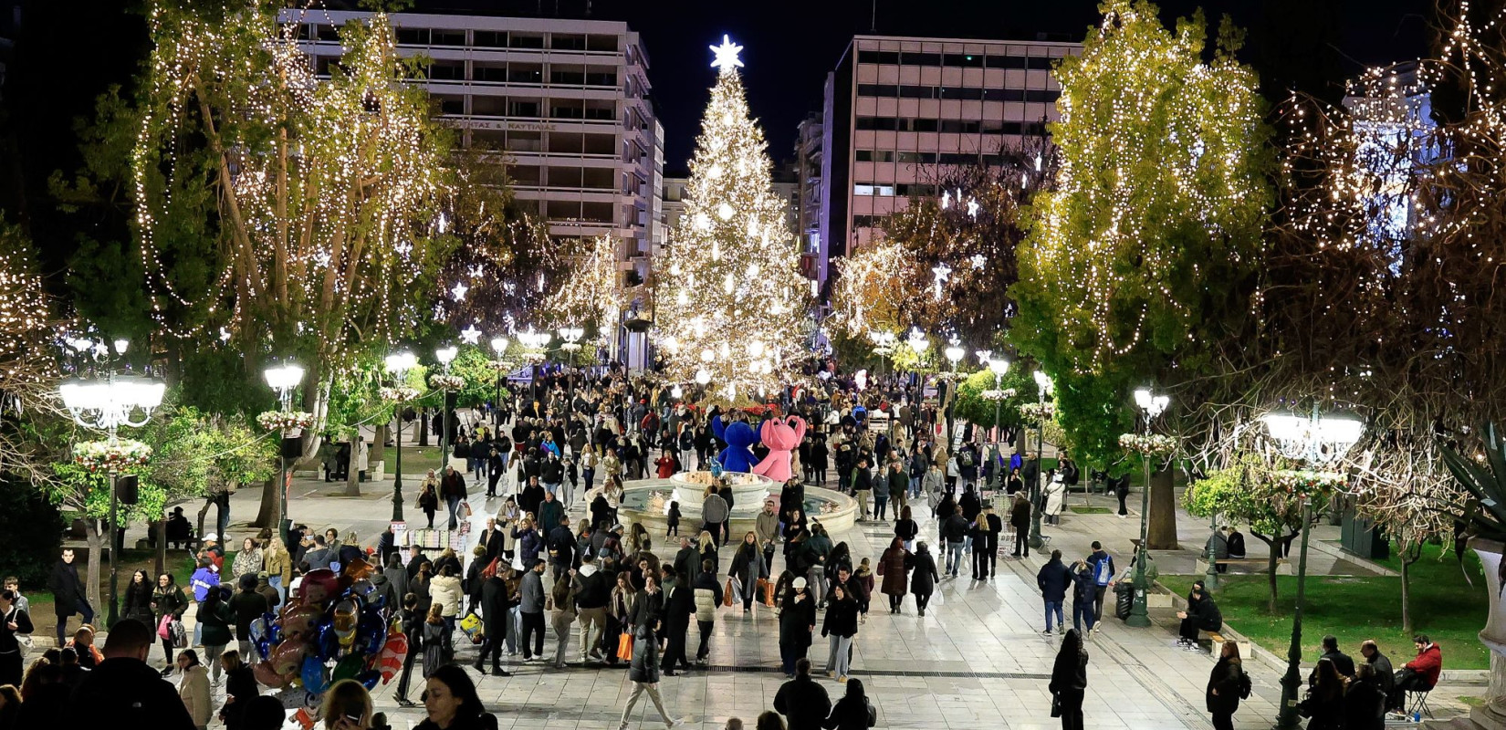 Χριστούγεννα εν Αθήναις... Του Νίκου Οικονόμου