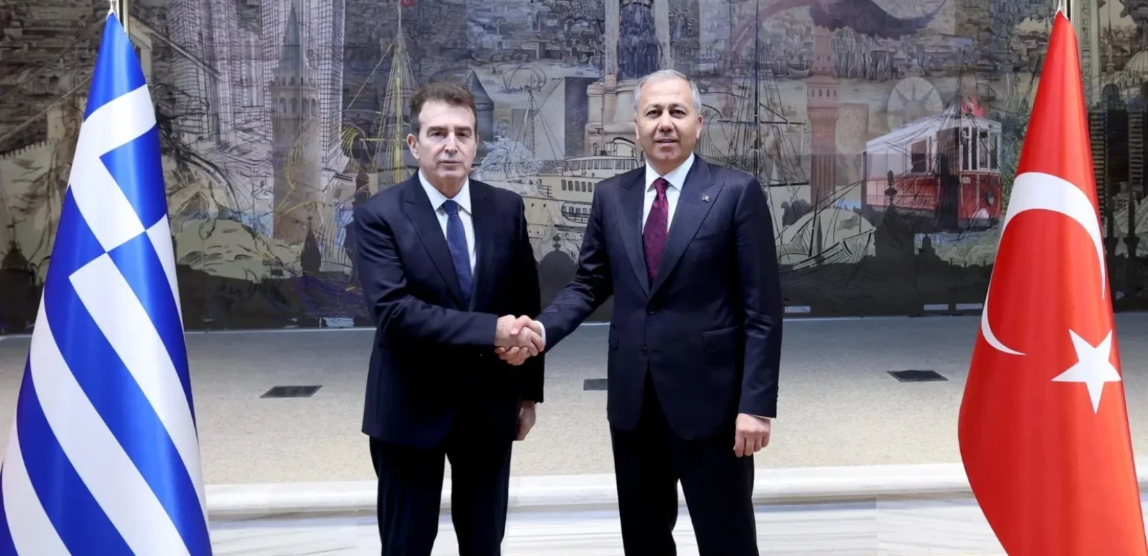 Συνάντηση Χρυσοχοΐδη – Γερλίκαγια στην Κωνσταντινούπολη: Aνοιχτή γραμμή κατά του εγκλήματος και του μεταναστευτικού