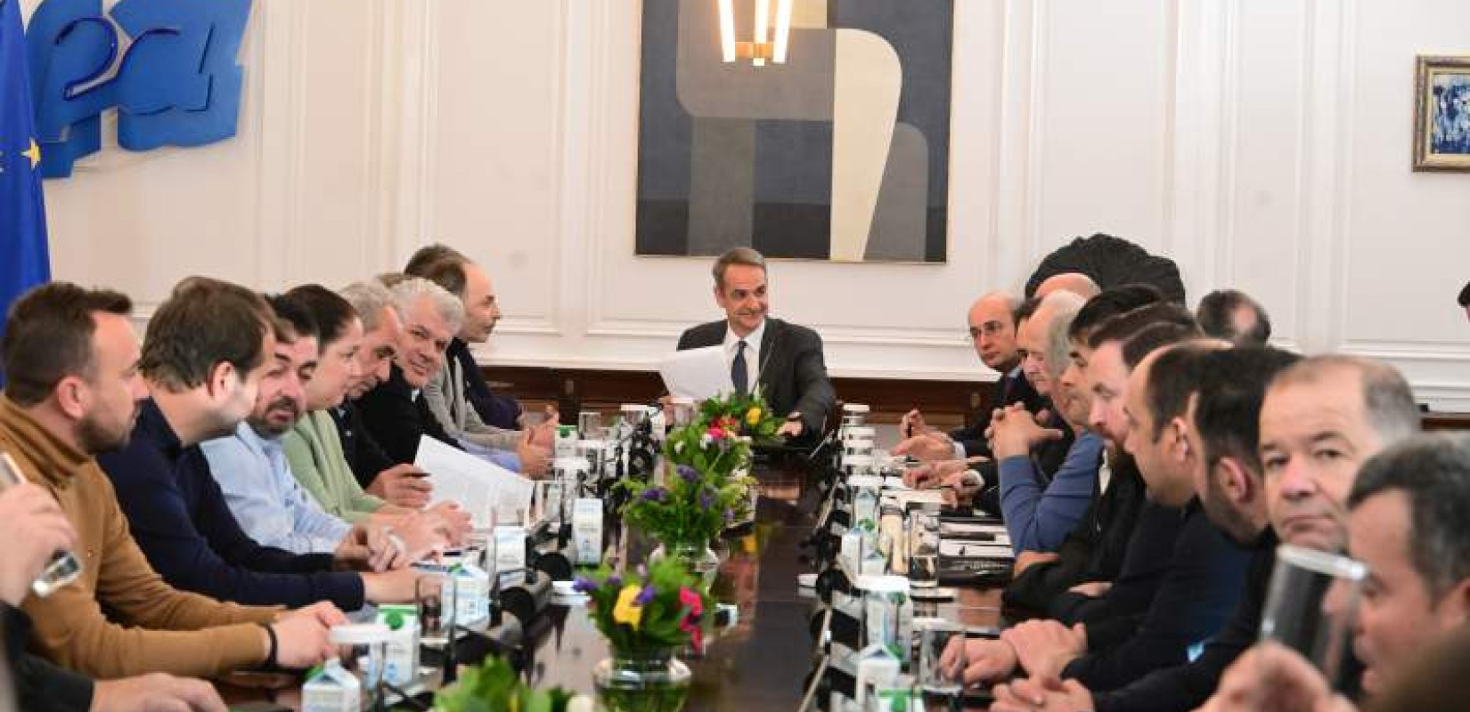 Συνάντηση με Μητσοτάκη στο Μέγαρο Μαξίμου: Τι κέρδισαν αγρότες και κτηνοτρόφοι και τι έρχεται σήμερα στη νέα σύσκεψη