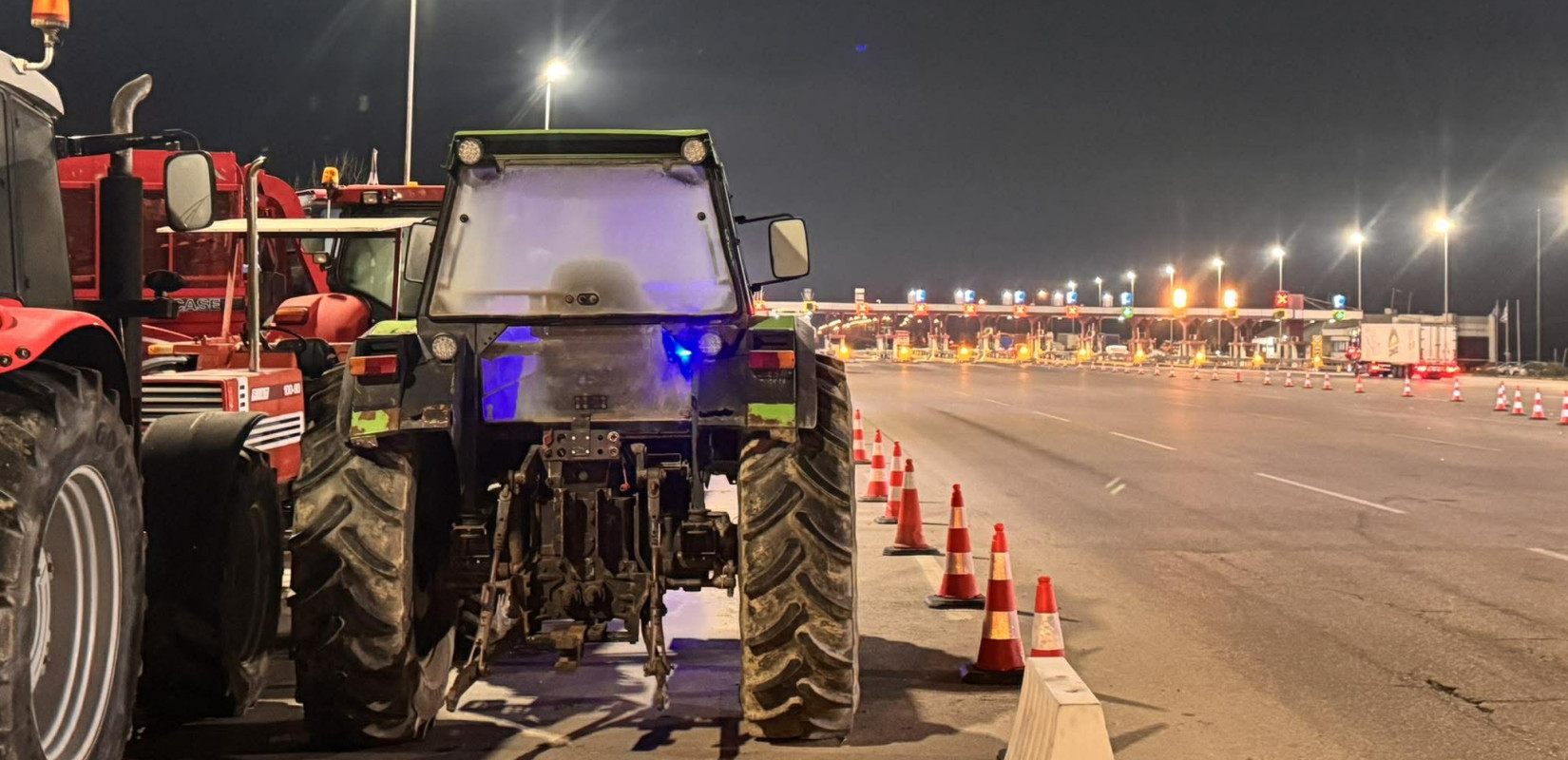 Θεσσαλονίκη: Με άδεια χέρια επέστρεψαν στα μπλόκα οι αγρότες- Σήμερα αποφασίζουν για τις κινητοποιήσεις τους