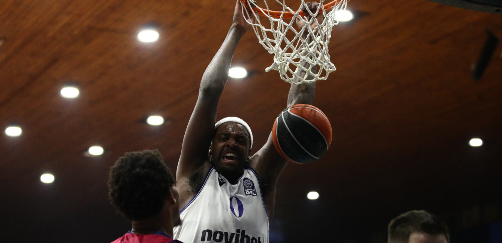 Μπάσκετ: Ο Ηρακλής λύγισε την πολωνική Ντζίκι με εξαιρετικό Φάντερμπερκ (βίντεο)