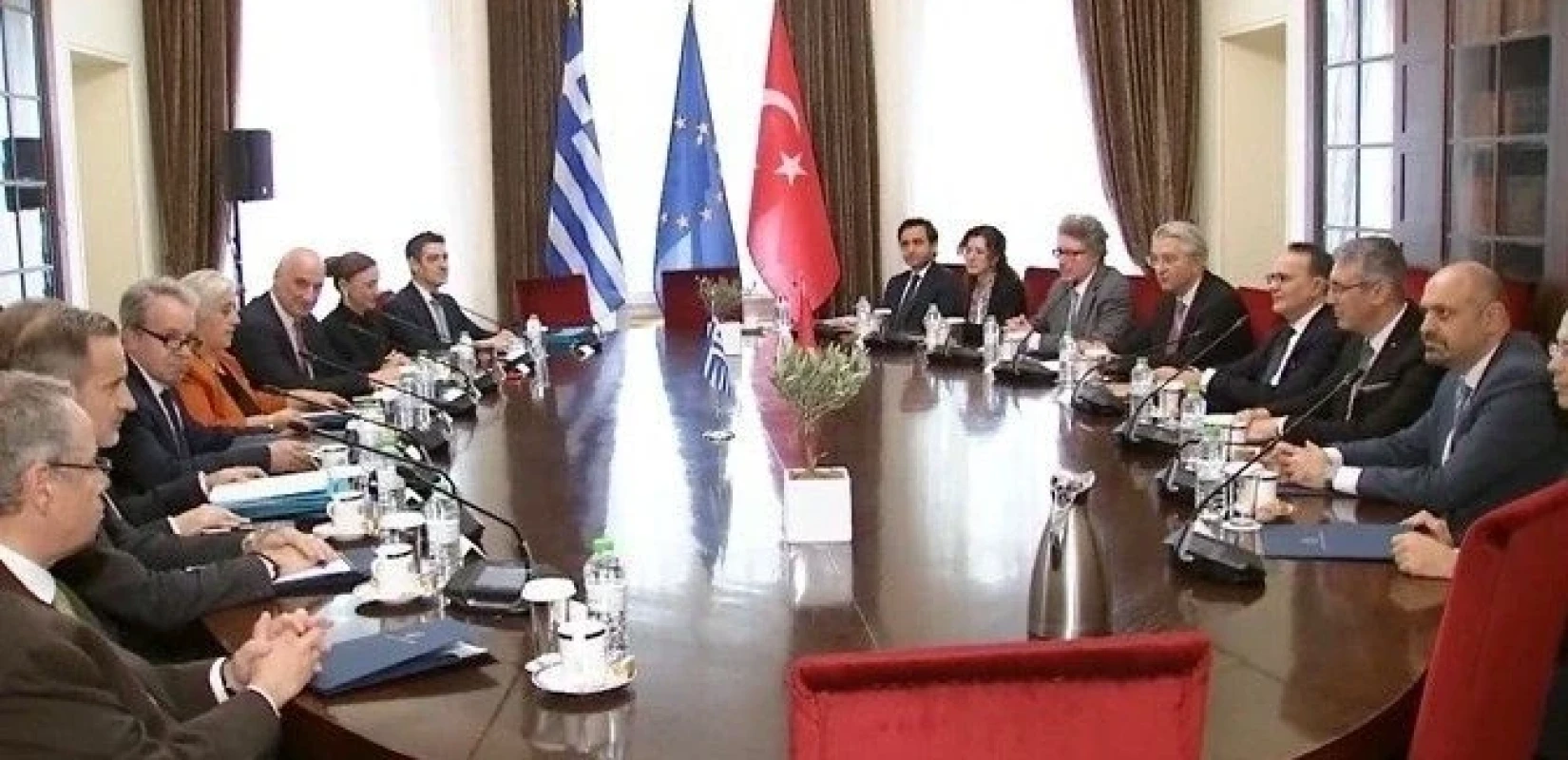 Ελληνοτουρκικά: Ολοκληρώθηκε ο 5ος γύρος διαβουλεύσεων στην Αθήνα