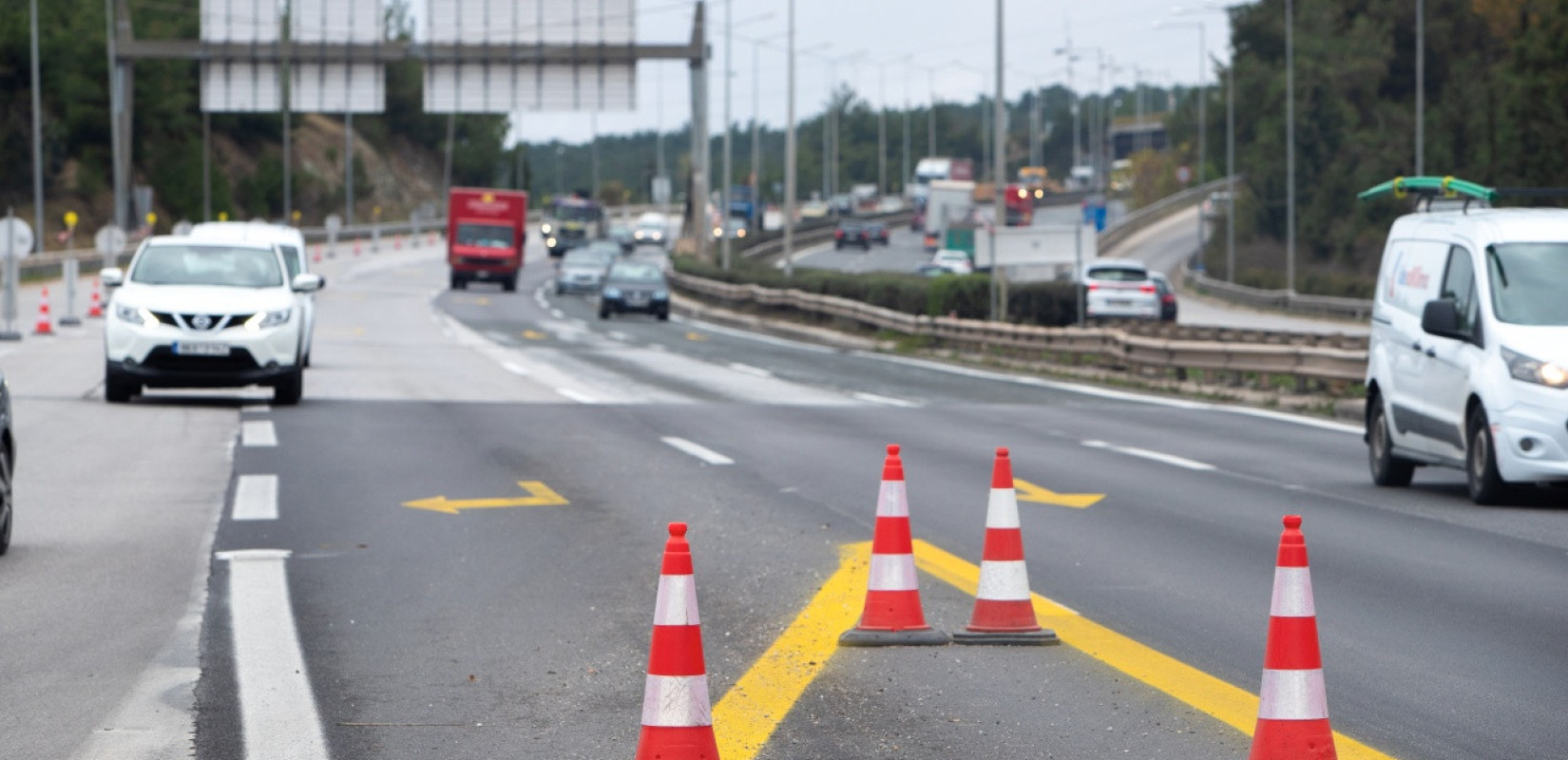 Εργασίες συντήρησης στην Ενωτική Οδό Σίνδου από την Περιφέρεια Κεντρικής Μακεδονίας