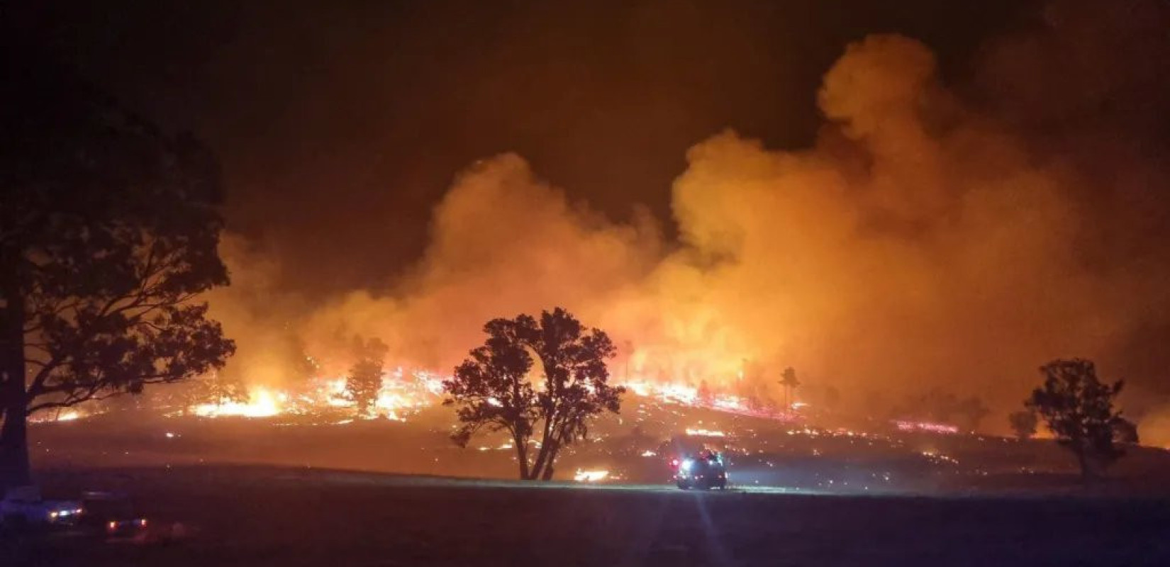 Η Αυστραλία αντιμέτωπη με καταστροφικές πυρκαγιές - «Οι κάτοικοι να προετοιμαστούν για περαιτέρω απώλειες» προειδοποιεί η Πυροσβεστική