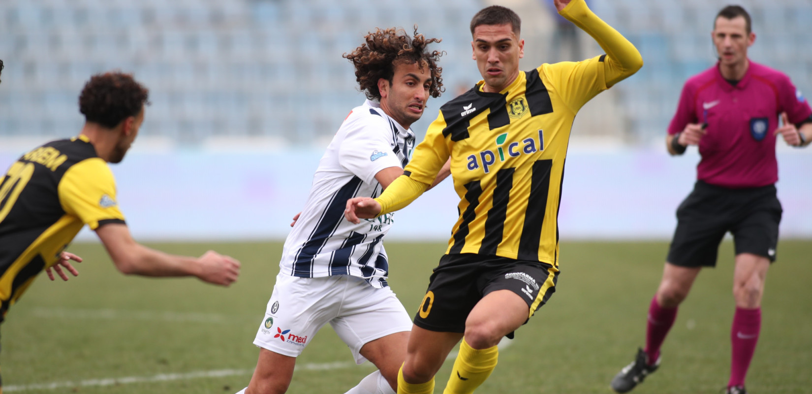 Super League 2: Ο Ηρακλής κέρδισε το ντέρμπι με την Καρδίτσα και έκανε ξανά δική του την κορυφή (βίντεο)