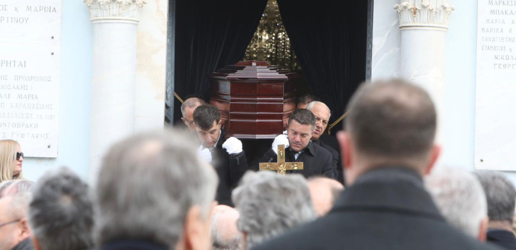 Το τελευταίο «αντίο» στον Νίκο Στασινόπουλο - Παρών και ο Κ. Μητσοτάκης