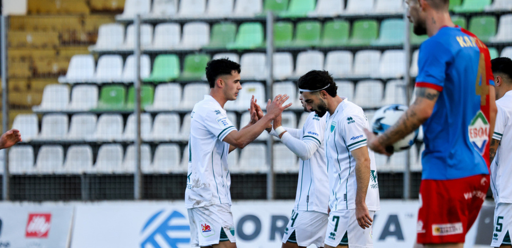 Super League: Παρέμεινε σε τροχιά Ευρώπης ο Λεβαδειακός