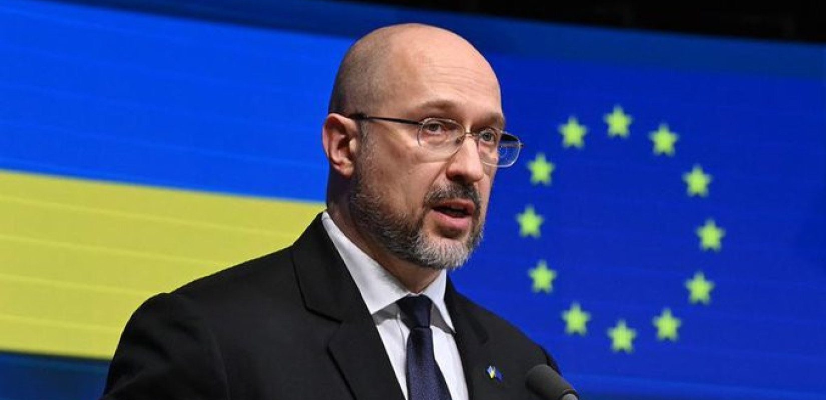 Σαρωτικός ανασχηματισμός στο Κίεβο: Παραιτήθηκαν o υπουργός Άμυνας και ο Α' αντιπρόεδρος της κυβέρνησης