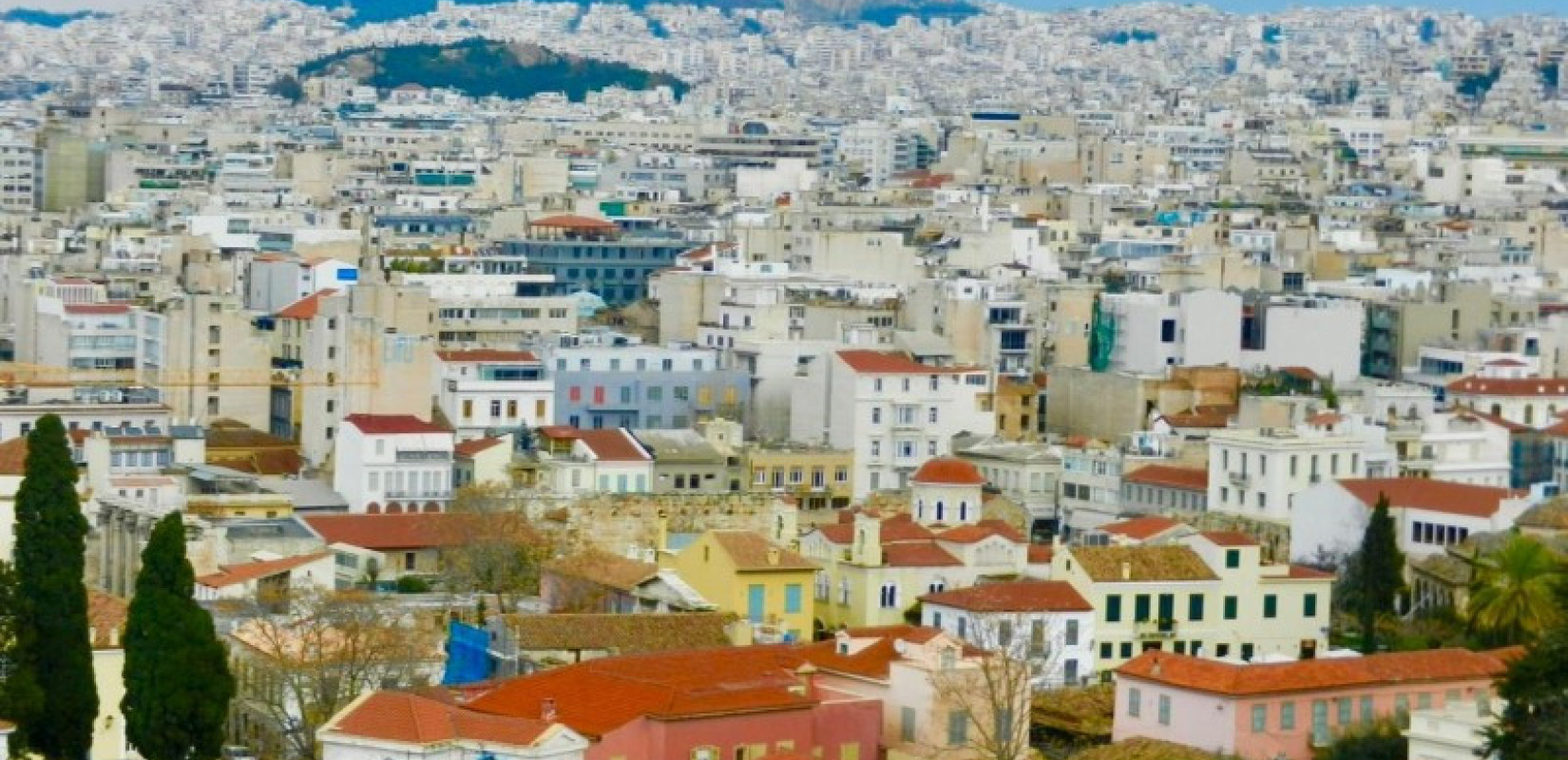 Στεγαστικά δάνεια στην Ελλάδα: Μείωση επιτοκίων και θετική πιστωτική επέκταση μετά από 15 χρόνια