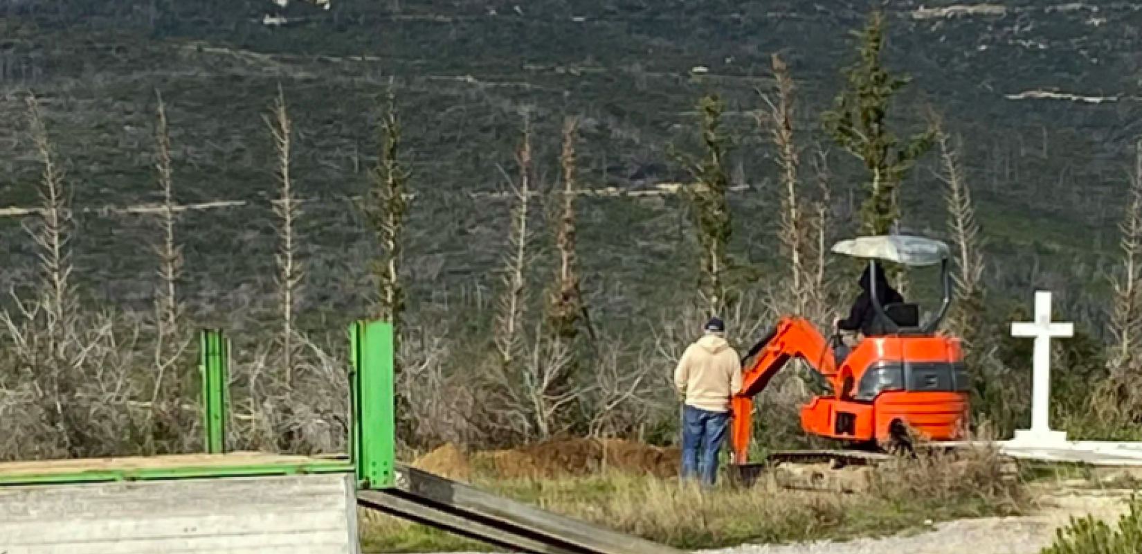 Προετοιμασίες στο Τατόι για τον τάφο της πριγκίπισσας Ειρήνης