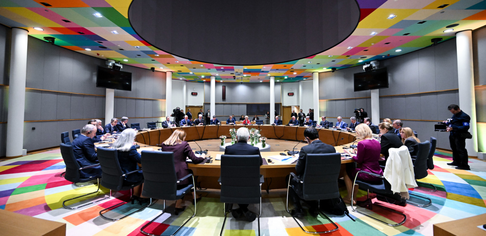 Σύνοδος Κορυφής ΕΕ: «Πράσινο φως» για την επικύρωση της συμφωνίας εμπορίου μετά την απόσυρση των δασμών Τραμπ