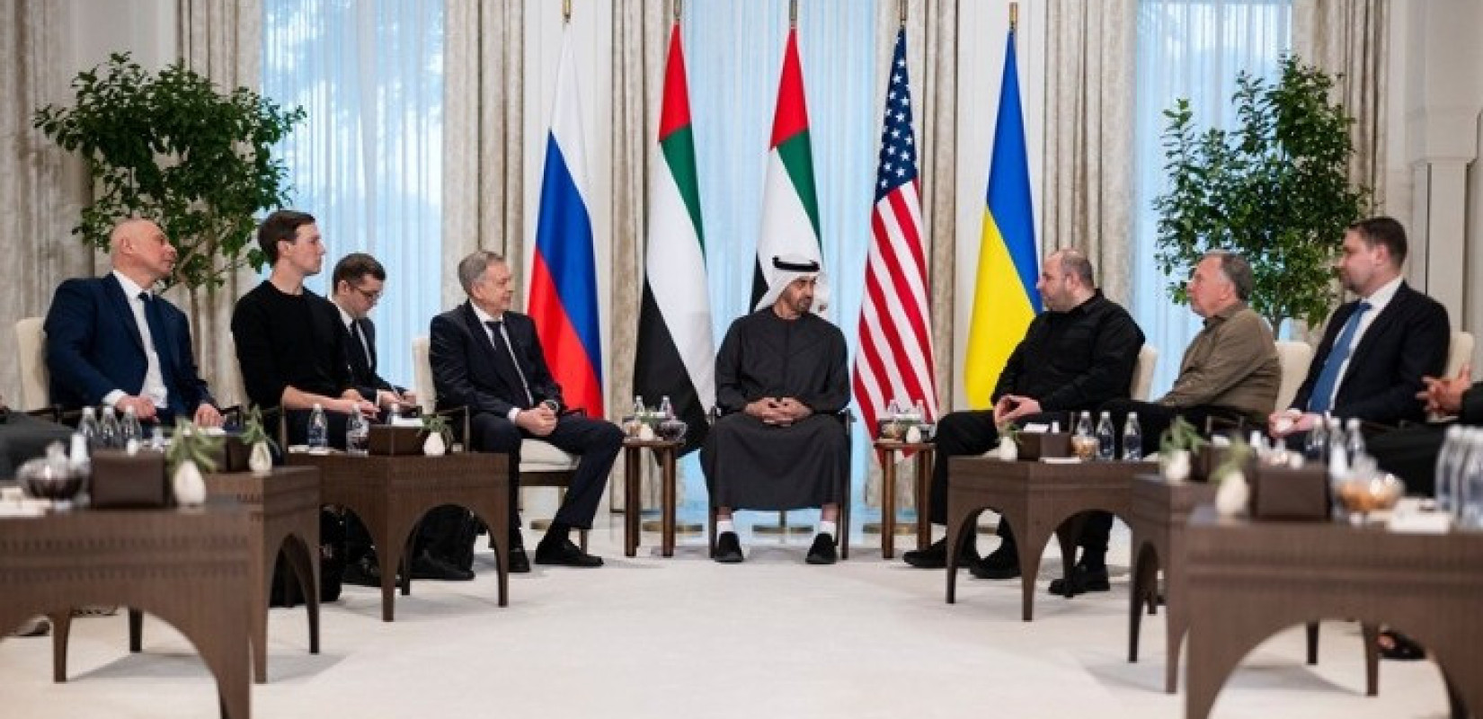 Ουκρανία: Ολοκληρώθηκαν οι συνομιλίες στο Αμπού Ντάμπι - Το Κίεβο κατηγορεί τη Μόσχα ότι υπονομεύει τη διαδικασία
