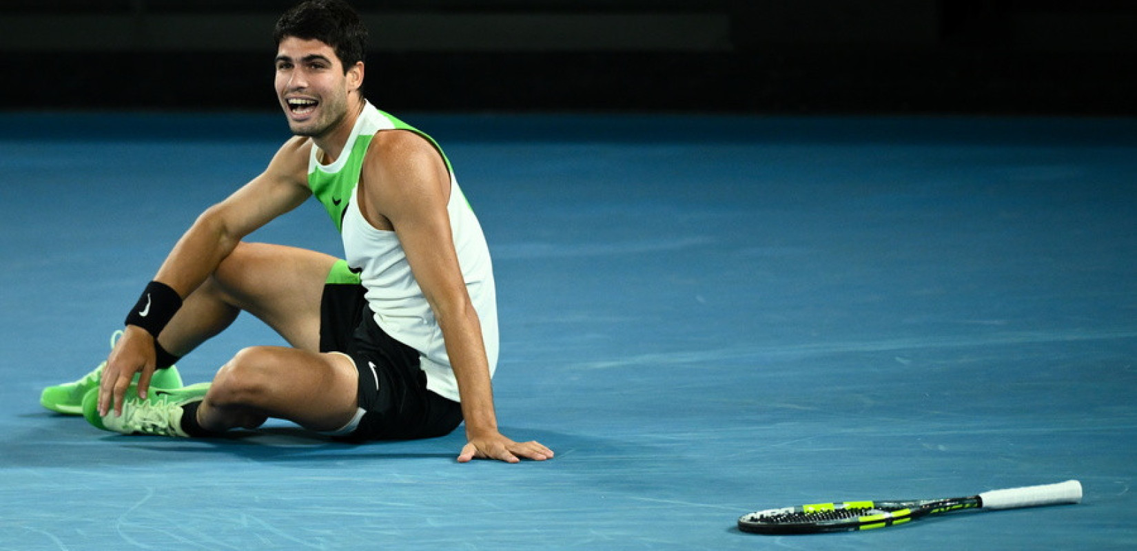 Τένις: Ο Κάρλος Αλκαράθ συμπλήρωσε ιστορικό καρέ στη Μελβούρνη (βίντεο)