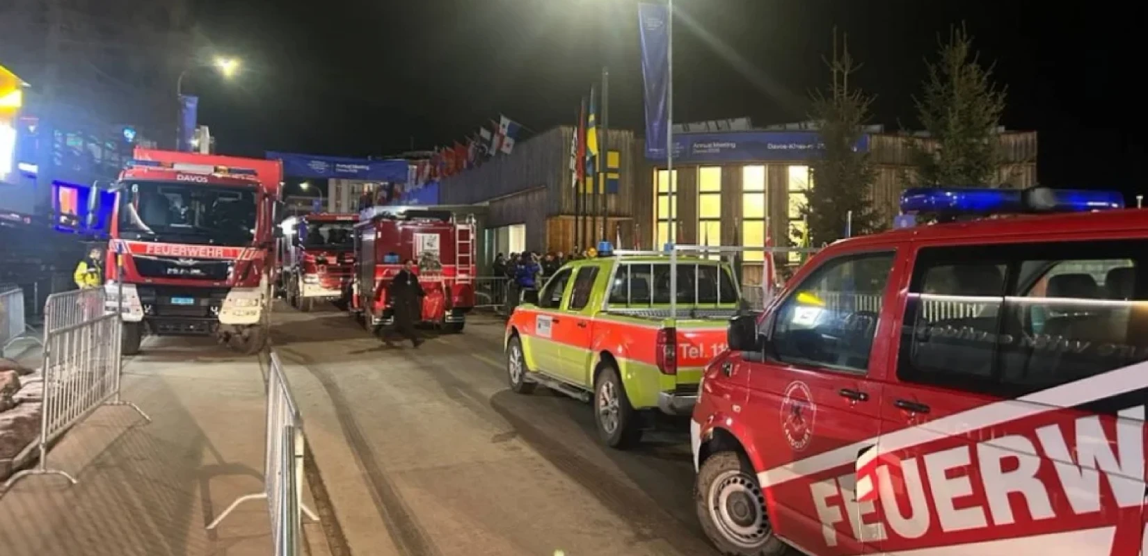 Συναγερμός στο Νταβός: Εκκενώθηκε προληπτικά το συνεδριακό κέντρο του Παγκόσμιου Οικονομικού Φόρουμ (βίντεο)