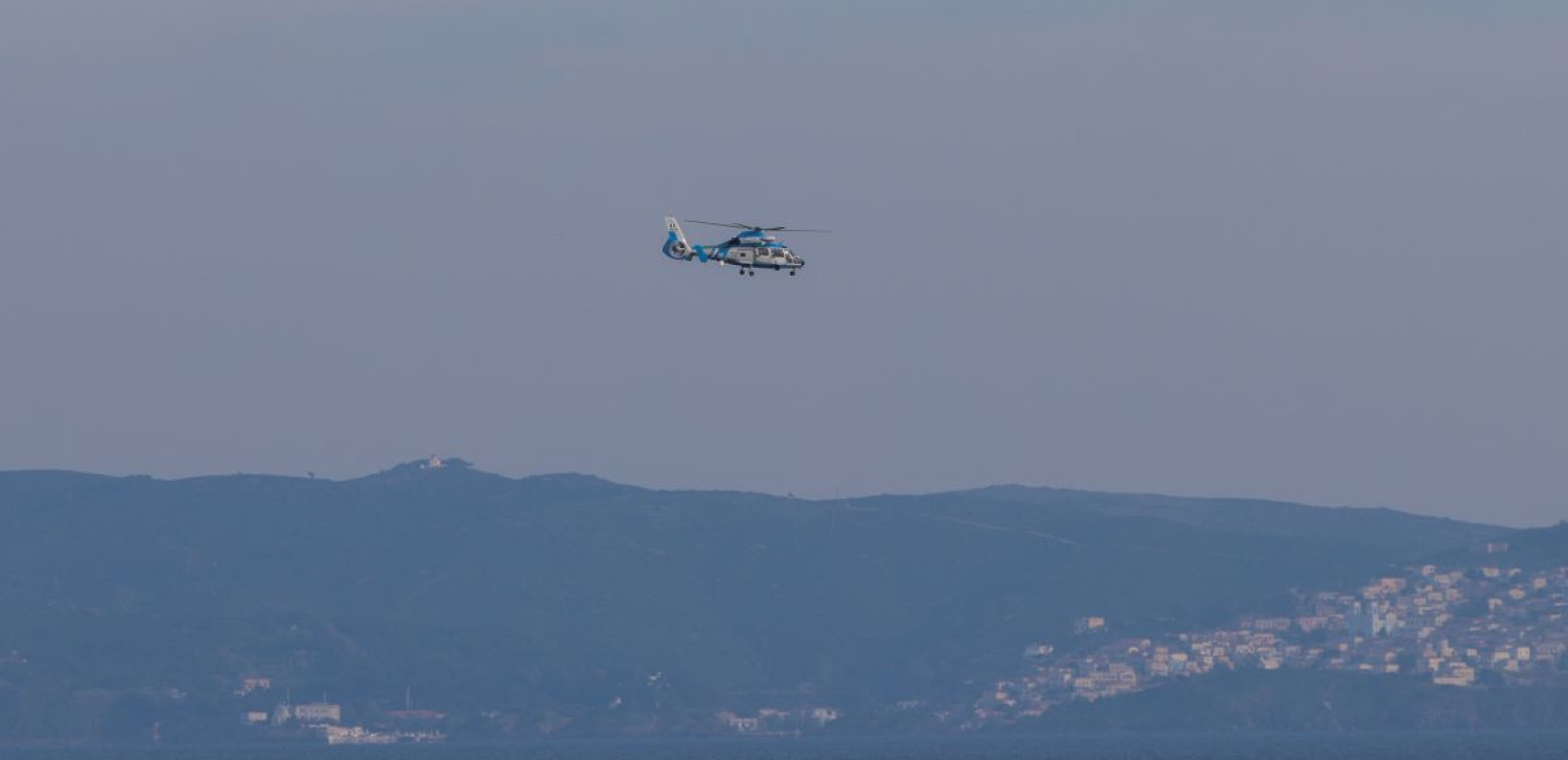 Χίος: Εντείνονται οι έρευνες για το δυστύχημα με 15 νεκρούς μετανάστες - Σηκώθηκε και ελικόπτερο