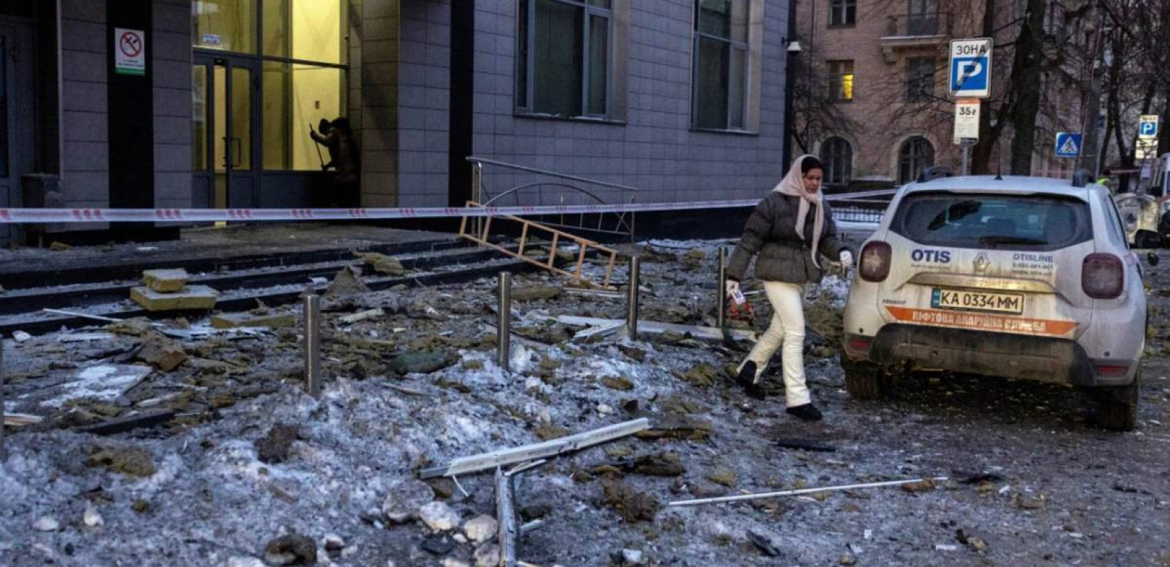 Η Ρωσία έπληξε ξανά το Κίεβο: 1.170 κτίρια χωρίς θέρμανση στους -17 βαθμούς