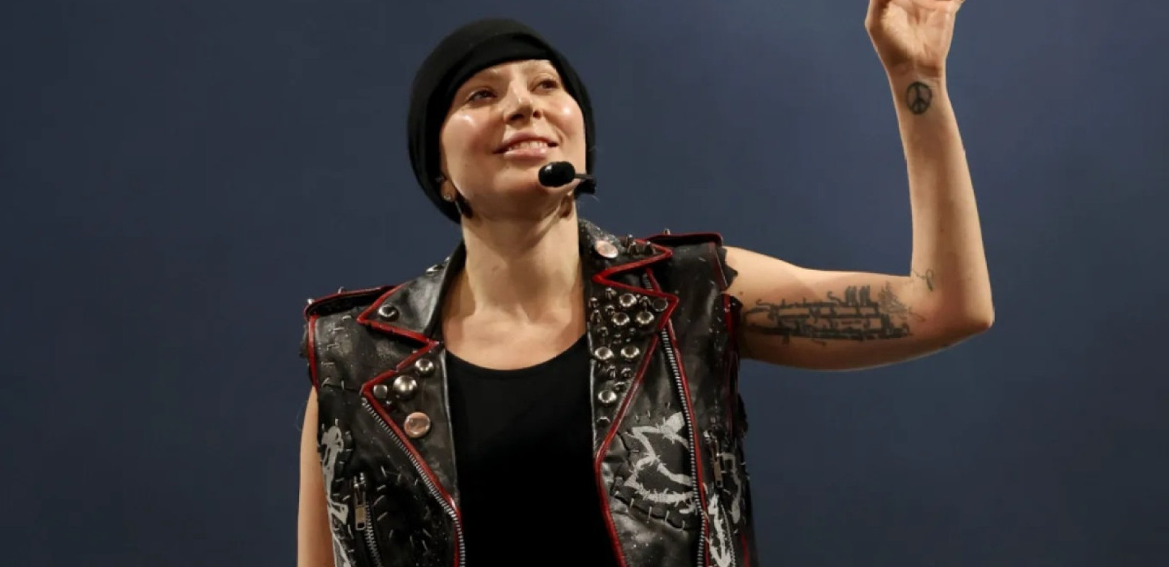 Η Lady Gaga κατακεραυνώνει την ICE: Ηχηρό μήνυμα για τη βία στη Μινεάπολη και τις οικογένειες των θυμάτων (βίντεο)