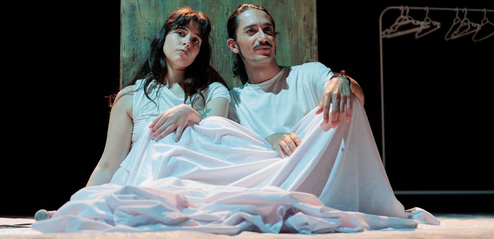 Λιωμένο Βούτυρο: Μια πραγματική γυναικοκτονία που συγκλονίζει επί σκηνής