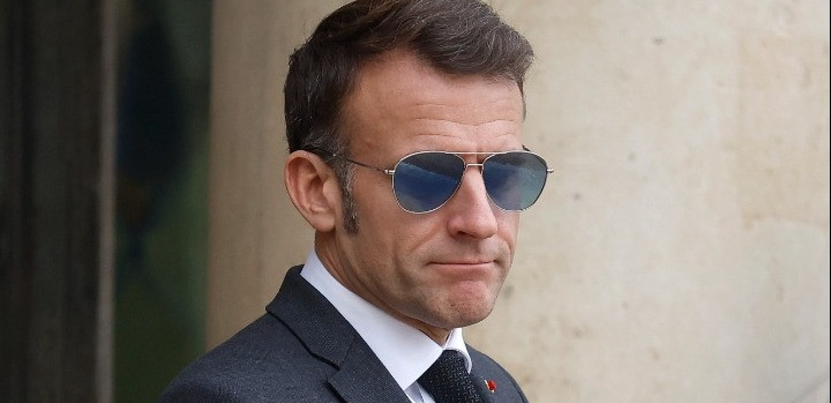 Πηγές Μακρόν: Απαράδεκτες οι δηλώσεις του Τραμπ για τους στρατιώτες του ΝΑΤΟ στο Αφγανιστάν