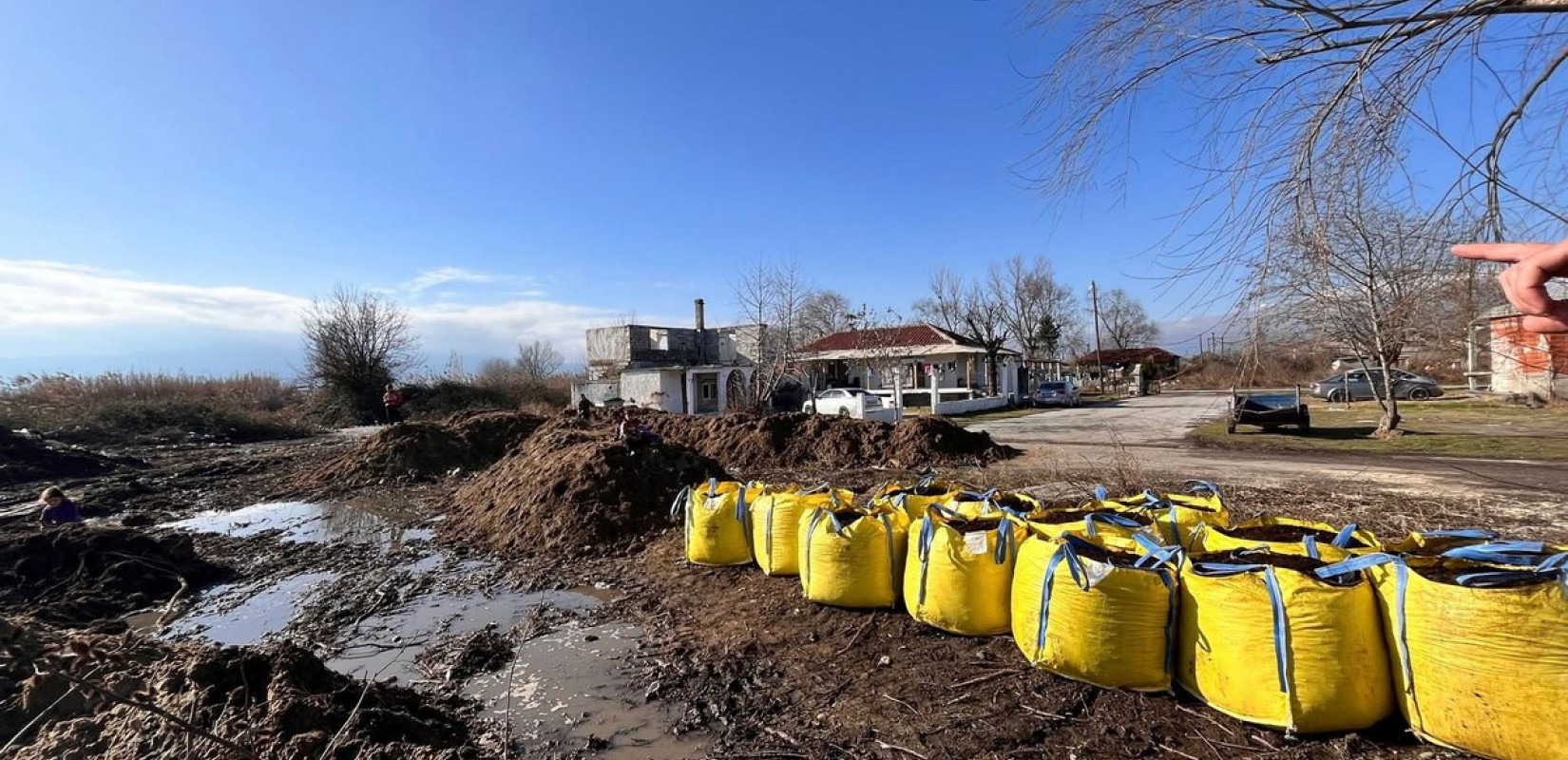 Ρομά θα καλλιεργούν τα δικά τους λαχανικά σε δημοτικές εκτάσεις σε Σέρρες, Δράμα και Καβάλα