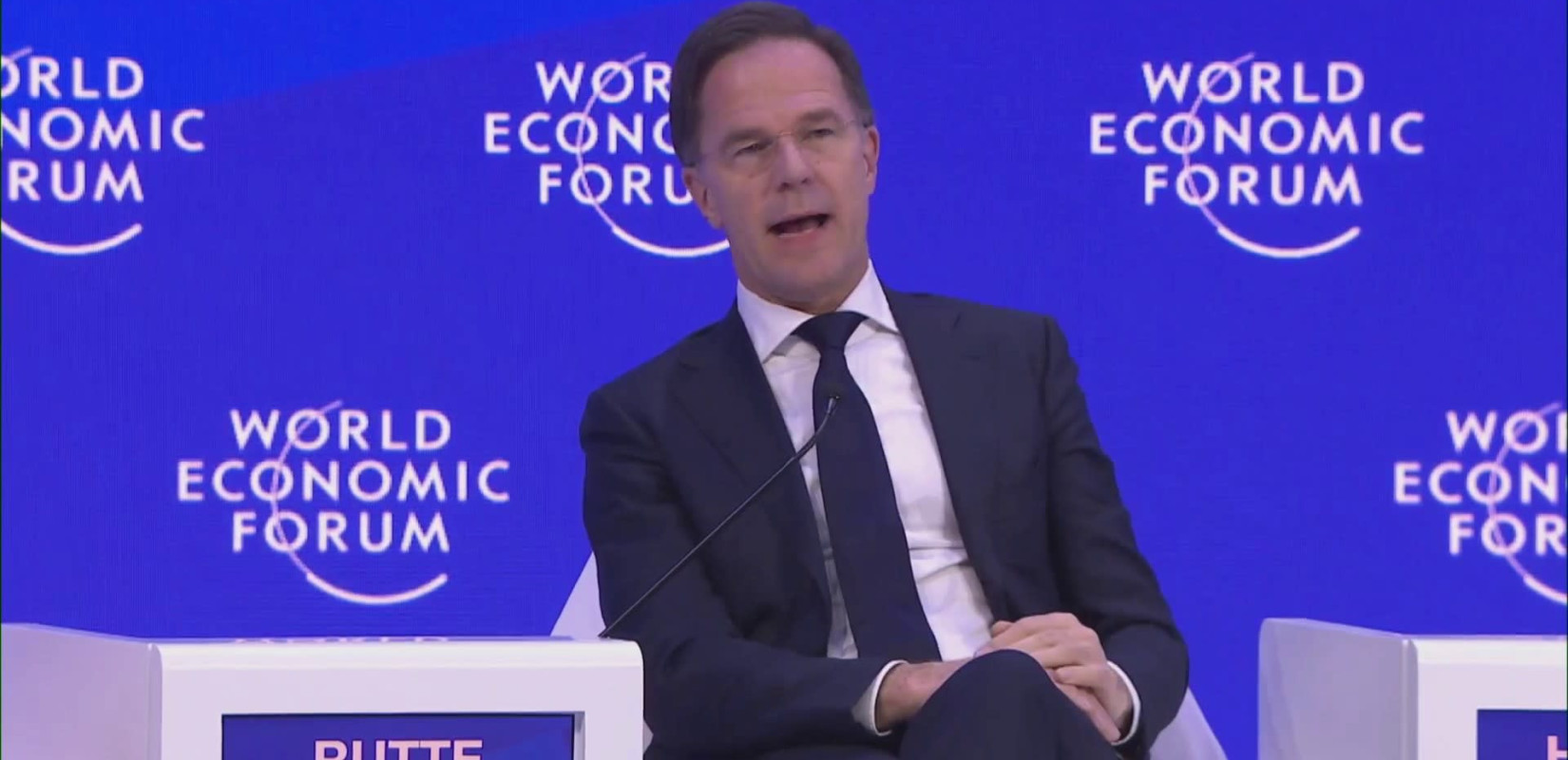 Νταβός: Ο Ρούτε διαβεβαιώνει τον Τραμπ ότι οι σύμμαχοι του ΝΑΤΟ «θα είναι στο πλευρό» των ΗΠΑ