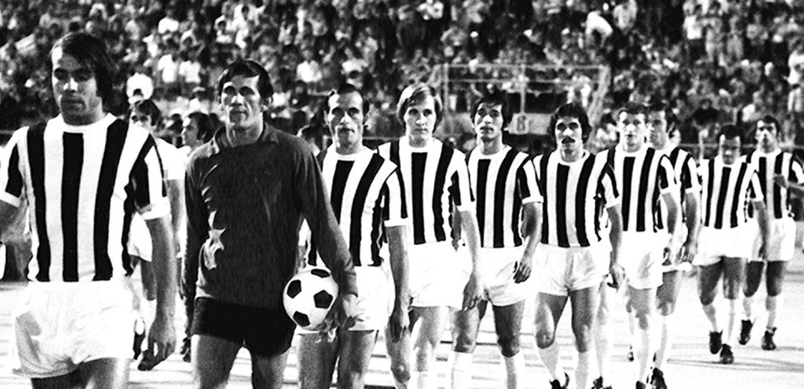 ΠΑΟΚ- Λιόν 4-0: Η τρομερή ομάδα του Λες Σάνον και η τεσσάρα που σόκαρε την Ευρώπη (βίντεο)