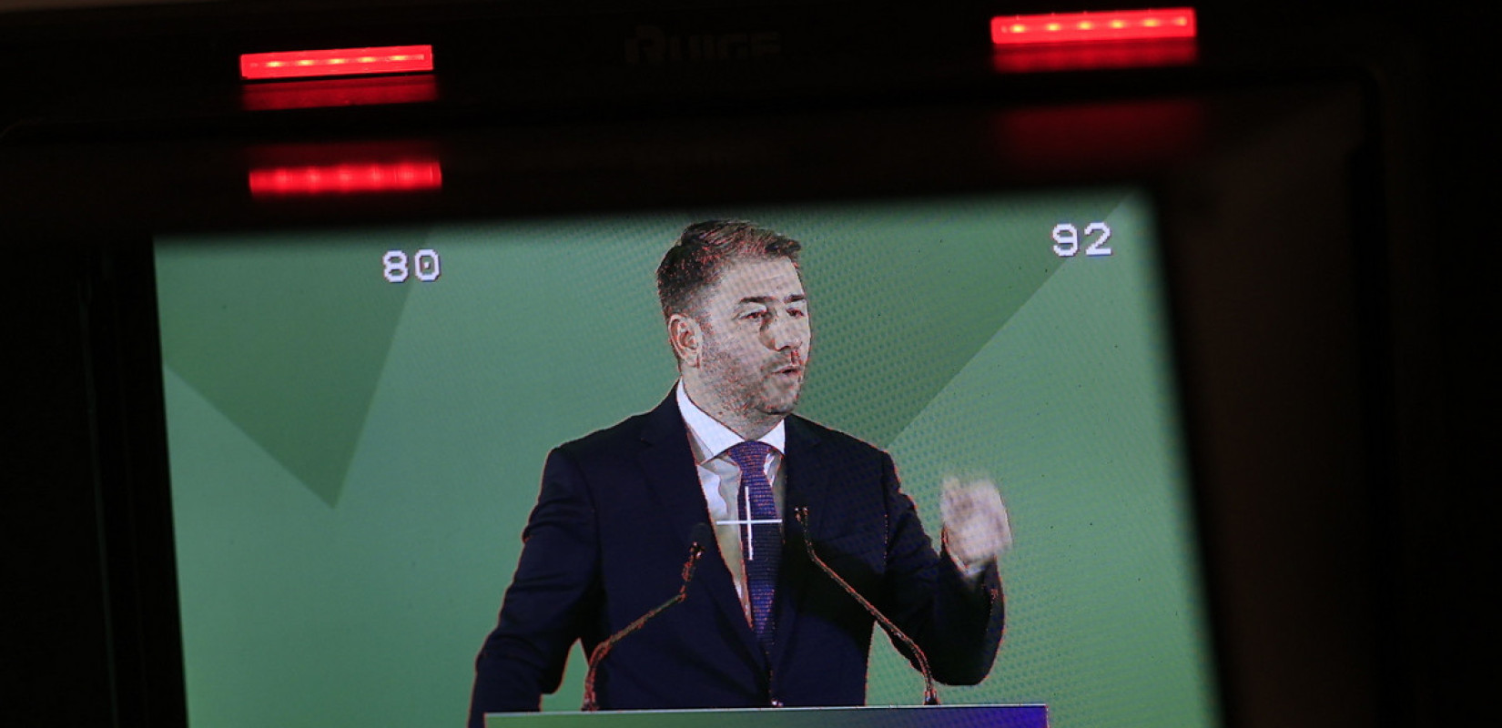 ΠΑΣΟΚ-ΚΙΝΑΛ: Εντάσεις και... προειδοποιητικές βολές πριν τη σύγκρουση