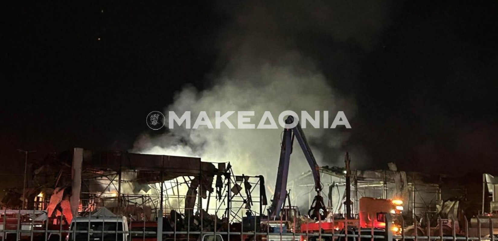 Σοκ στα Τρίκαλα από την έκρηξη στο εργοστάσιο της Βιολάντα - Πέντε οι νεκρές εργαζόμενες (βίντεο)