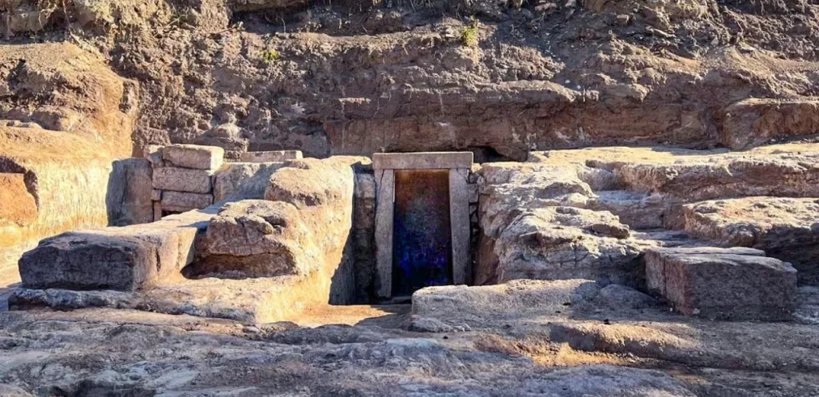 Ανακαλύφθηκε αρχαιολογικό συγκρότημα 2.400 ετών στην καρδιά της Ρώμης