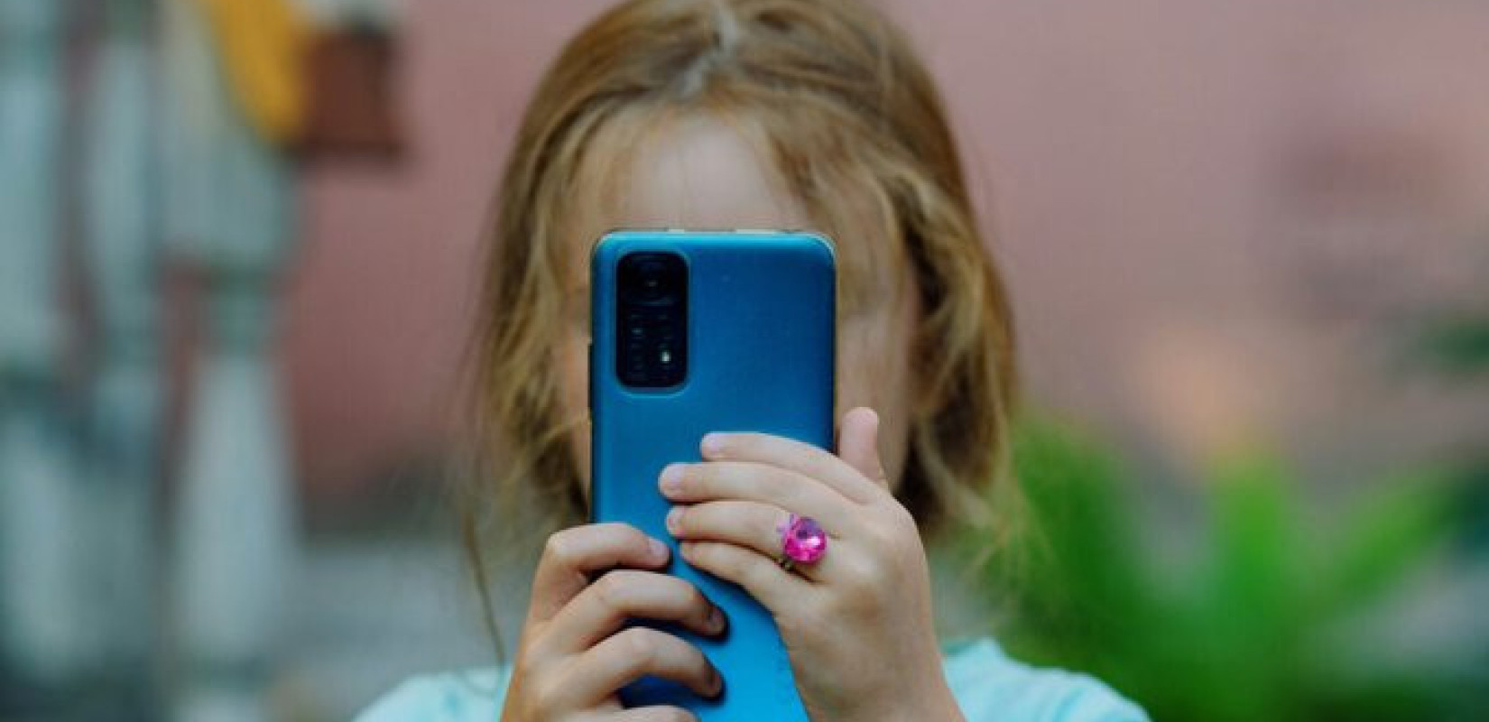 Πολωνία: Προς απαγόρευση των κοινωνικών δικτύων για εφήβους κάτω των 16 ετών