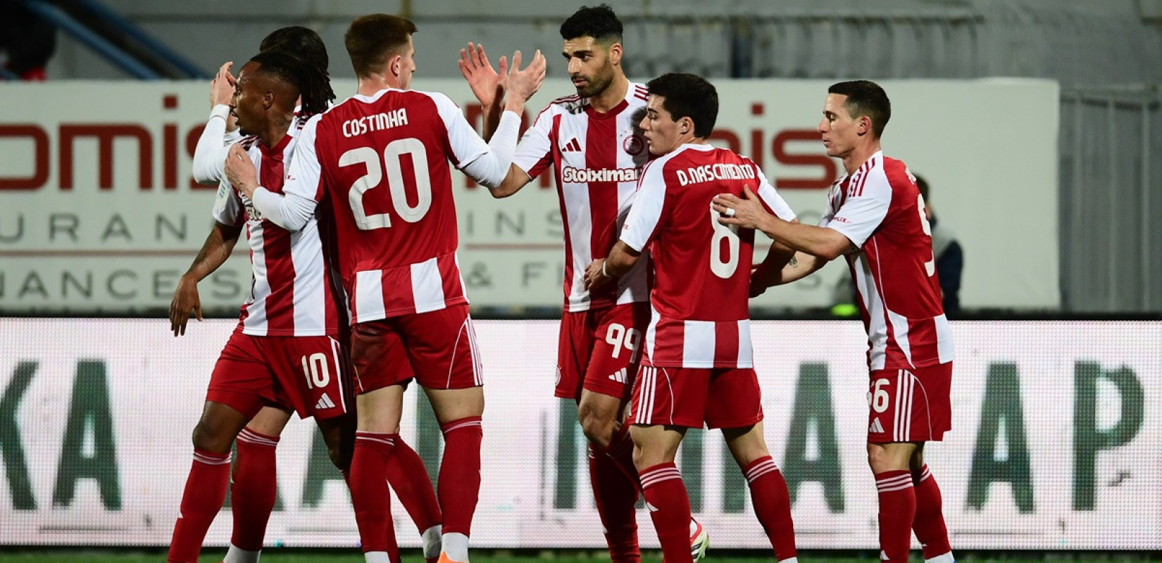 Super League: «Περίπατος» του Ολυμπιακού στην Τρίπολη