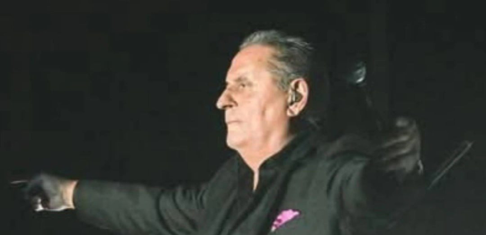 Ζαφείρης Μελάς: Κλειστό το κέντρο που εμφανίζεται λόγω των 7 φιλάθλων του ΠΑΟΚ