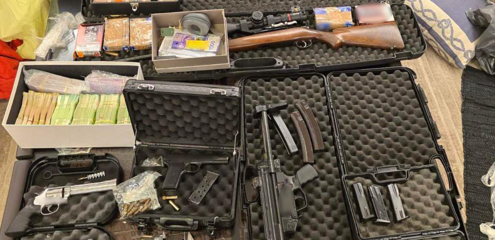 Εξαρθρώθηκε εγκληματική οργάνωση λαθρεμπορίας καπνού - 25 συλλήψεις