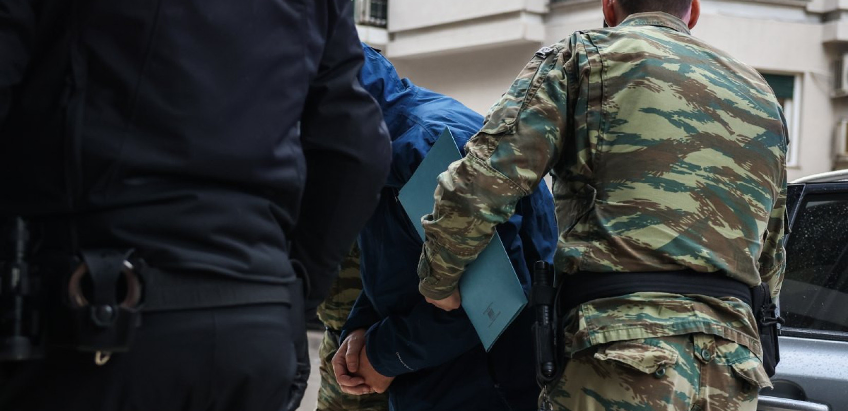 Στο Αεροδικείο Αθηνών ο συλληφθείς σμήναρχος που κατασκόπευε για την Κίνα - Απολογείται σε στρατιωτικό εισαγγελέα