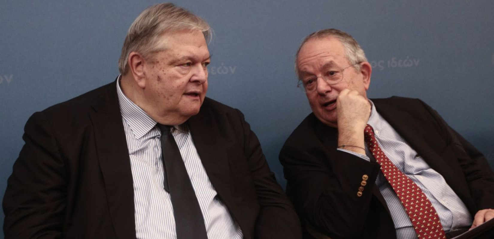 Αριστερά ο Ευ. Βενιζέλος, δεξιά ο Ν. Αλιβιζάτος - Eurokinissi.gr